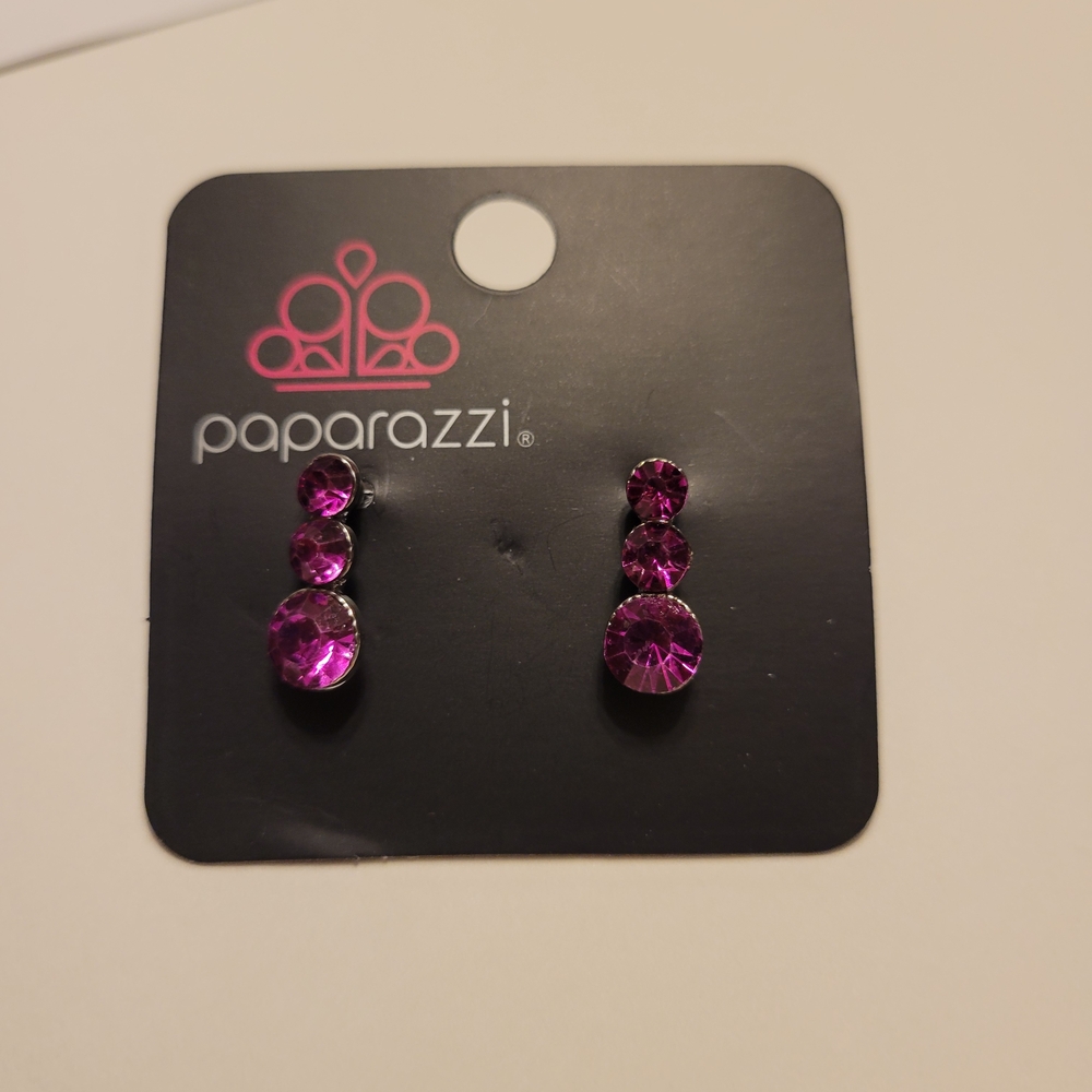 Paparazzi Fuchsia Sparkle Earrings